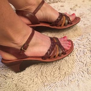 Nurture Leather Sandals - Size 9